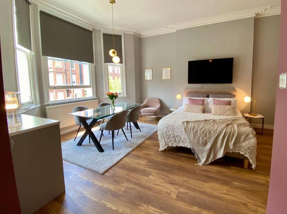 Studio For 3 Near Regents Park N5 London Exterior photo