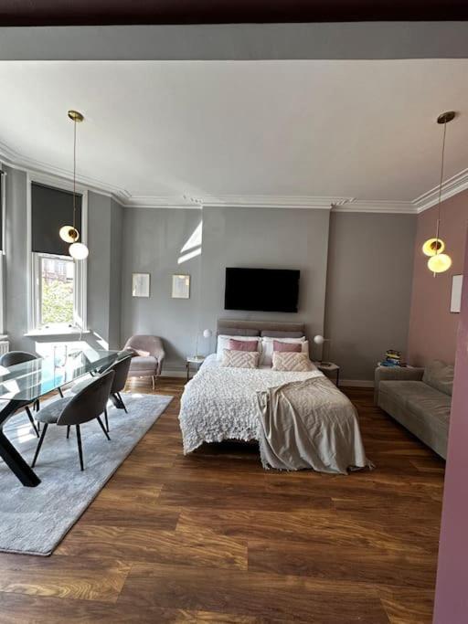 Studio For 3 Near Regents Park N5 London Exterior photo